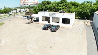 3701 Southwest Blvd, Fort Worth, TX for lease Building Photo- Image 2 of 6