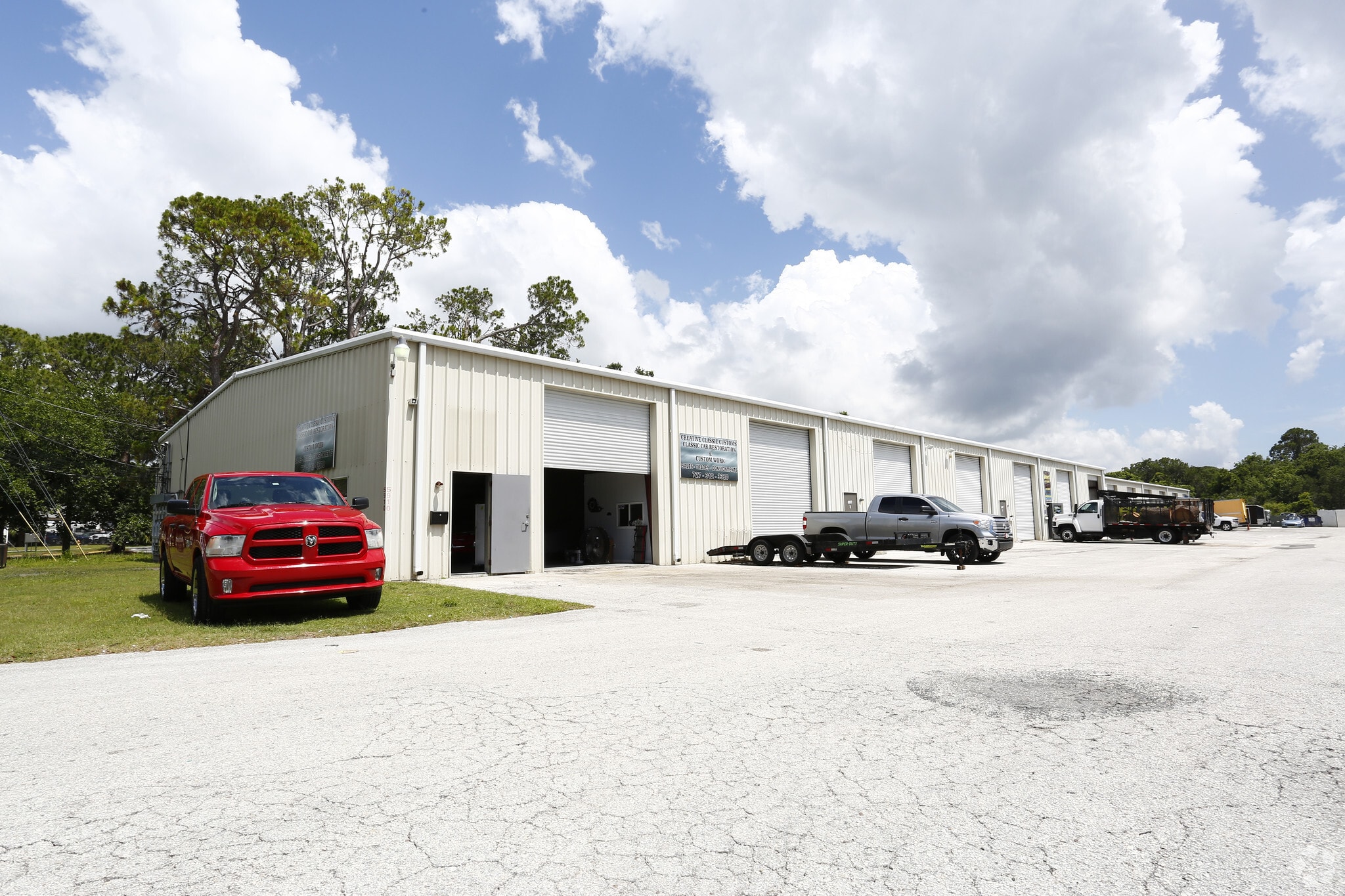 5910 Pine Hill Rd, Port Richey, FL for sale Primary Photo- Image 1 of 1