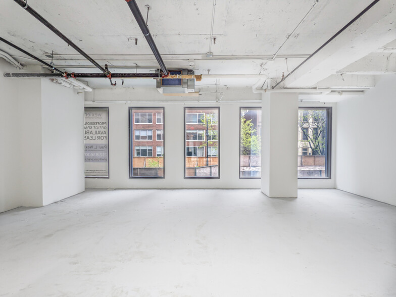 1041 3rd Ave, New York, NY for lease - Interior Photo - Image 1 of 8