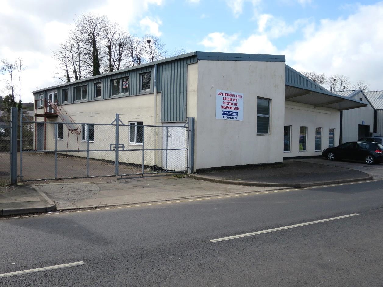 10 Babbage Rd, Totnes for lease Primary Photo- Image 1 of 4