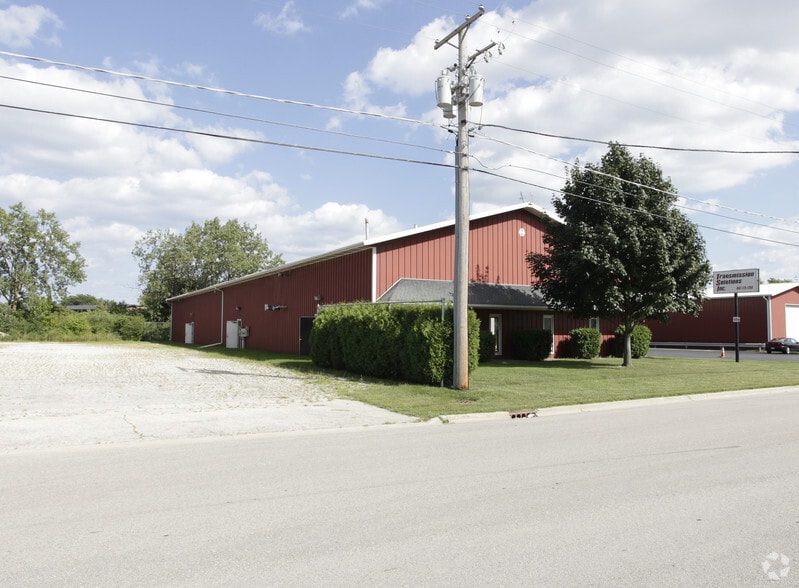 49 Lebaron St, Waukegan, IL for lease - Building Photo - Image 2 of 2