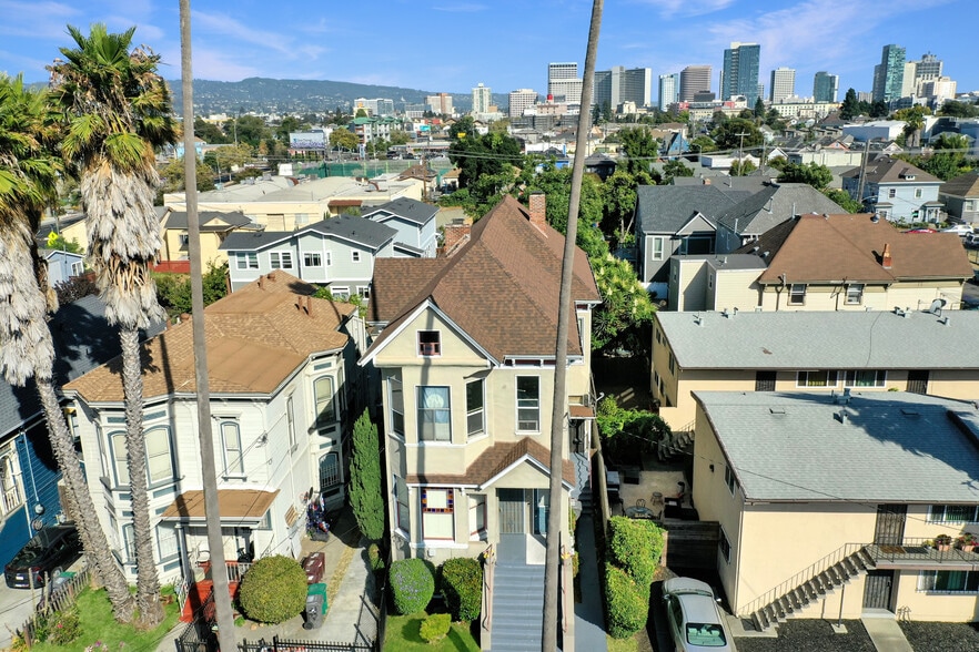 2118 Linden St, Oakland, CA for sale - Aerial - Image 2 of 19