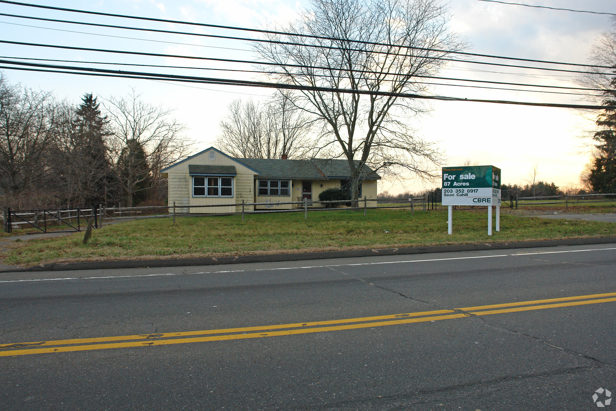 777-779 E Main St, Branford, CT for sale Primary Photo- Image 1 of 1