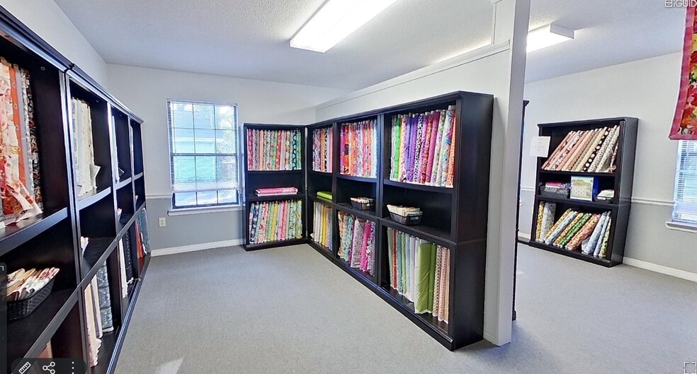 916 N Ferdon Blvd, Crestview, FL for lease - Building Photo - Image 3 of 7