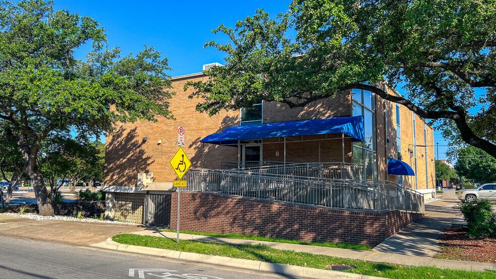 3515 Swiss Ave, Dallas, TX for sale - Primary Photo - Image 1 of 1