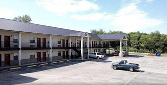 HiWay Inn Express of Kiowa - Motel