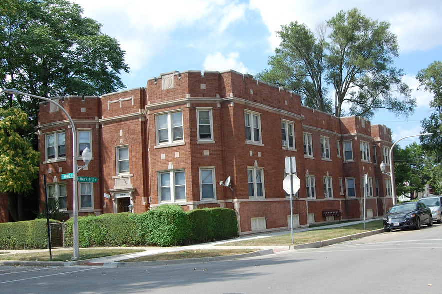 5902 W Ohio St, Chicago, IL for sale - Building Photo - Image 1 of 1