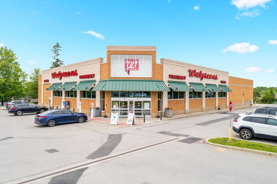 706 Broadway, Bangor, ME 04401