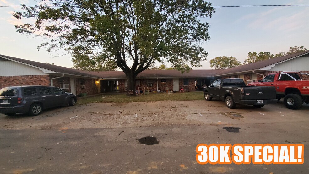 100 Reynolds St, Mulberry, AR for sale - Building Photo - Image 1 of 1