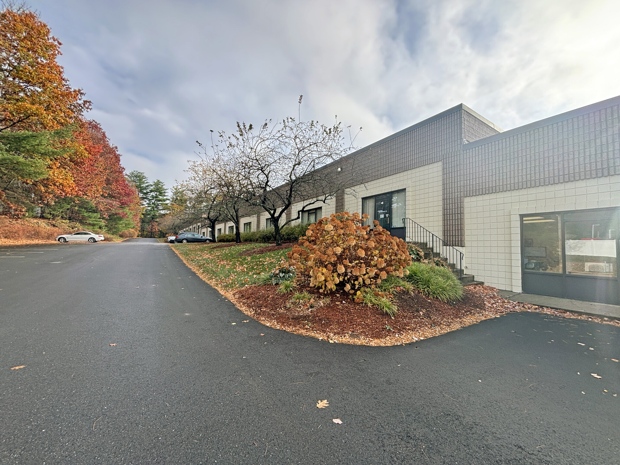 2 Townsend West, Nashua, NH for sale Building Photo- Image 1 of 3