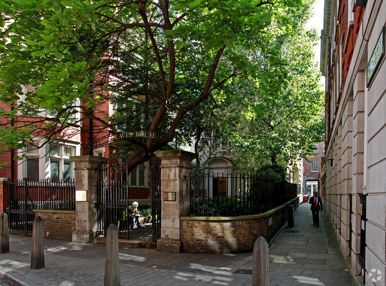 9A Ironmonger Ln, London for sale - Primary Photo - Image 1 of 1