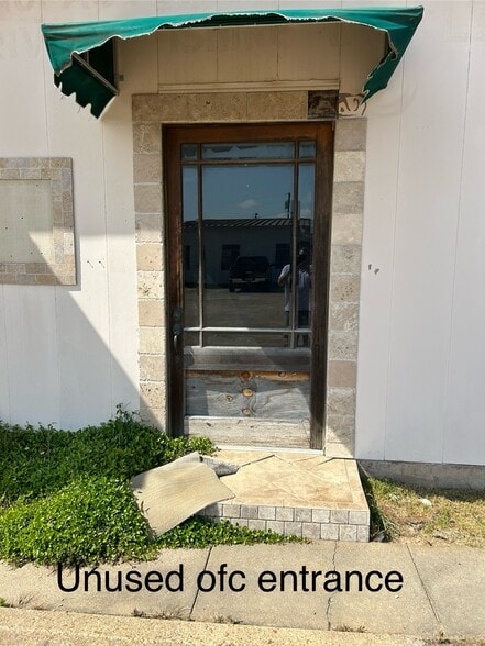 711 Highway 82 W, Greenwood, MS for sale - Building Photo - Image 3 of 22