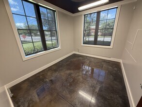 607 Pendleton St, Greenville, SC for lease Building Photo- Image 2 of 8