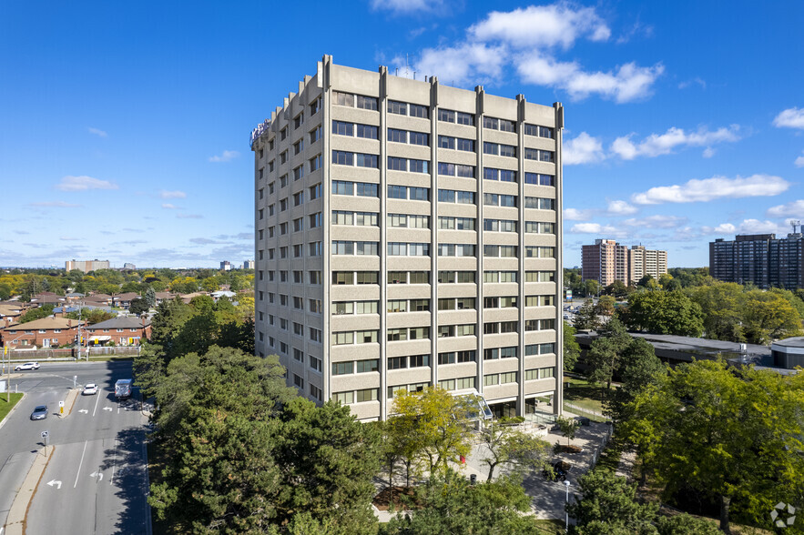 2 Lansing Sq, Toronto, ON for lease - Building Photo - Image 2 of 5