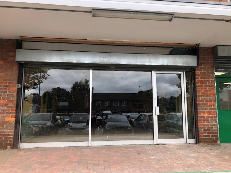 35 The Hyde, Stevenage for sale Primary Photo- Image 1 of 1