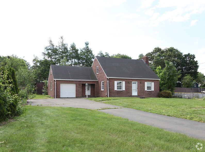 332 Washington Ave, North Haven, CT for sale - Building Photo - Image 1 of 6