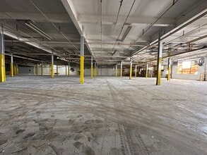 2110 Chicopee Mill Rd, Gainesville, GA for lease Interior Photo- Image 1 of 5