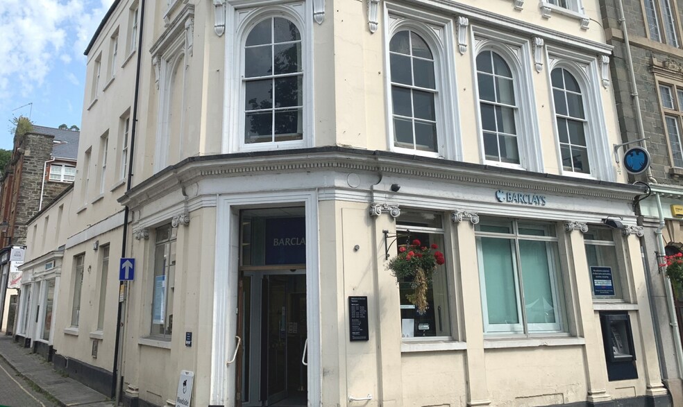 6 Bedford Sq, Tavistock for sale - Primary Photo - Image 1 of 1