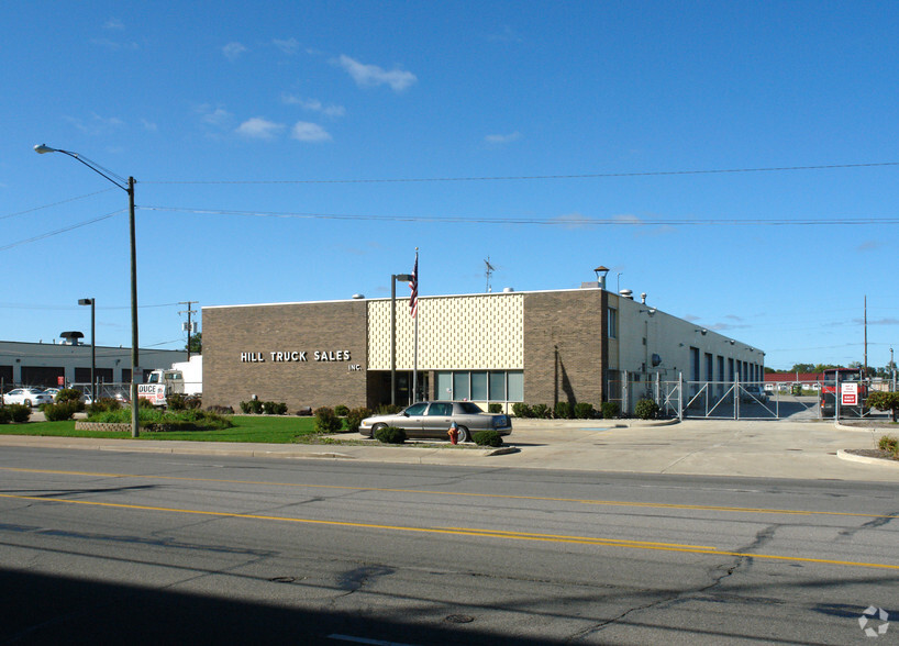 1011 W Sample St, South Bend, IN for sale - Building Photo - Image 1 of 1