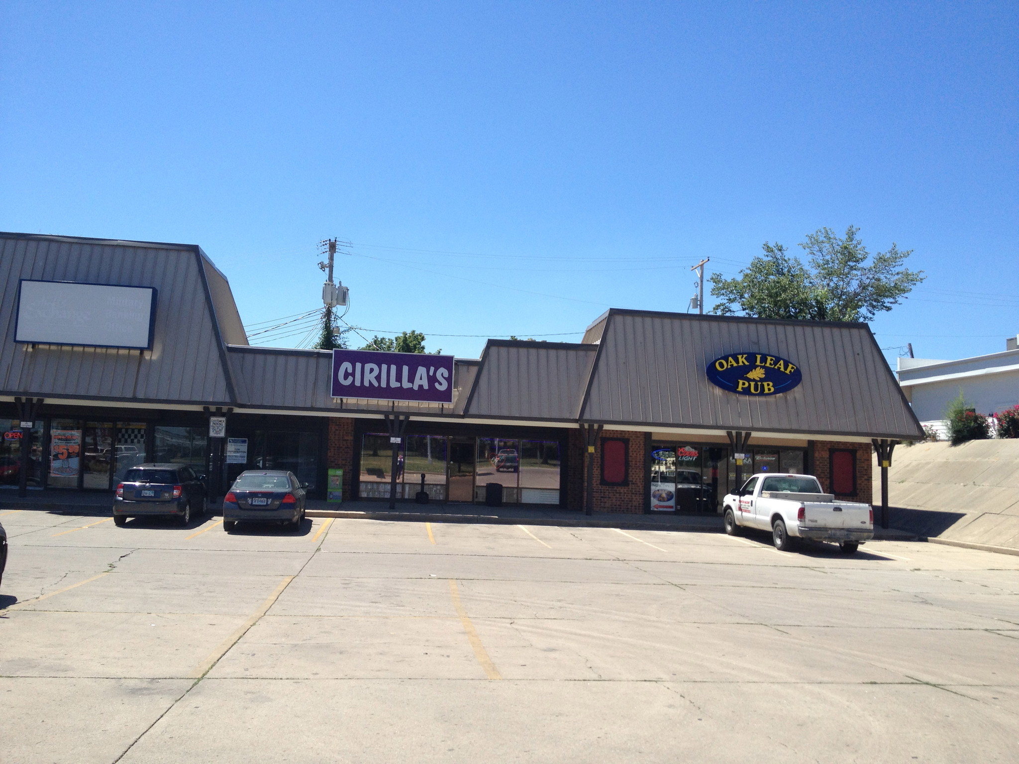 701-713 Metropolitan St, Leavenworth, KS for sale Building Photo- Image 1 of 1