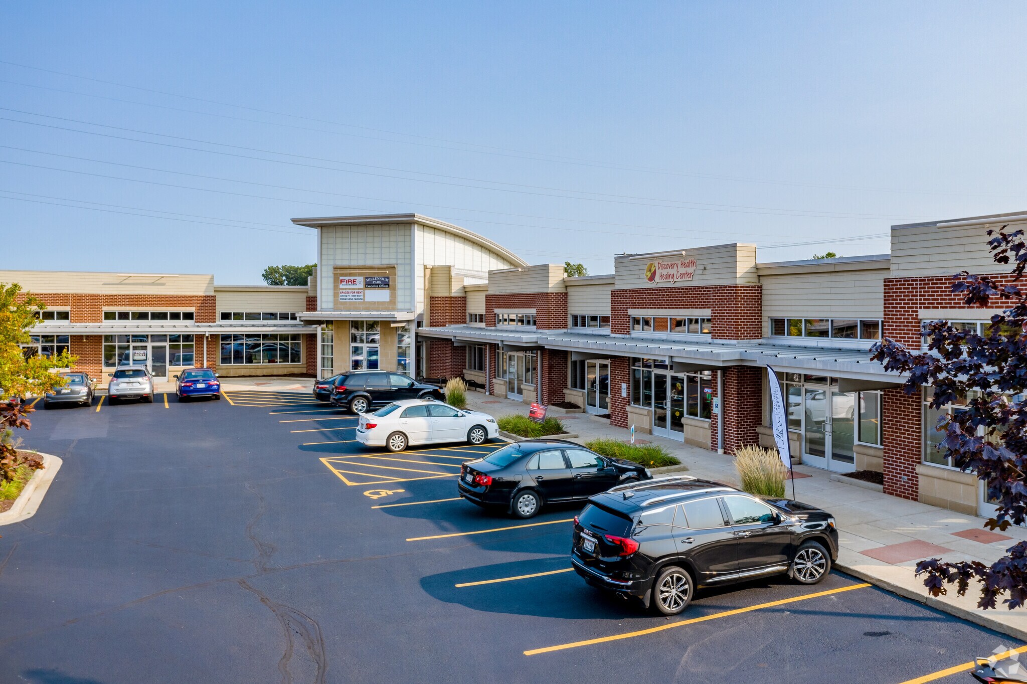 1671 Hoffman Rd, Green Bay, WI for sale Building Photo- Image 1 of 1