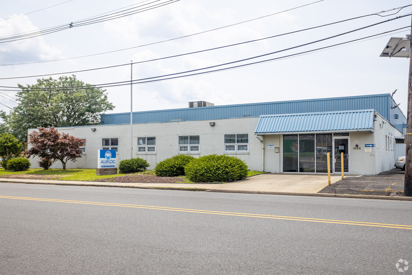 1665 John Tipton Blvd, Pennsauken, Nj 08110 - Industrial For Lease 