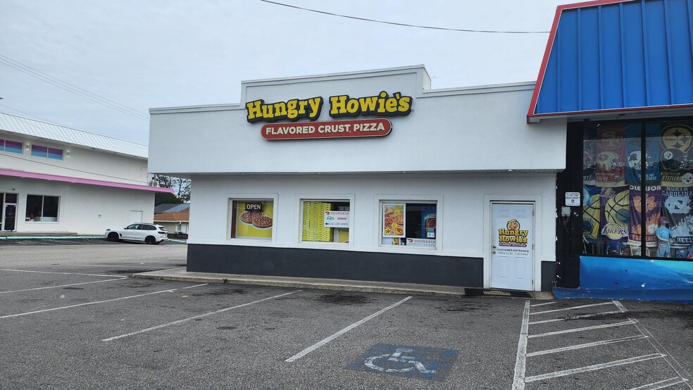 1601 S Kings Hwy, Myrtle Beach, SC for lease - Building Photo - Image 1 of 31