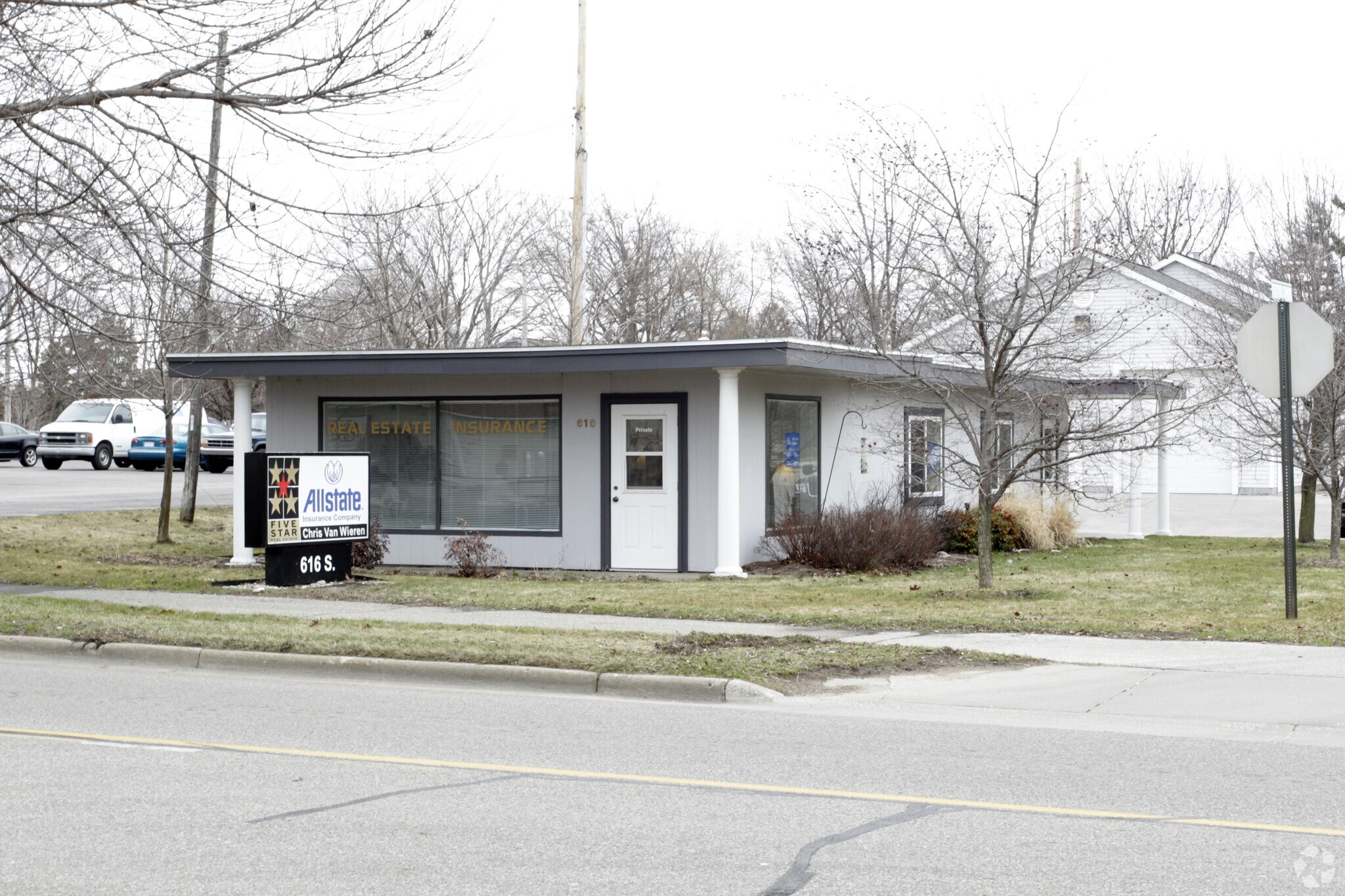 616 S Beechtree St, Grand Haven, MI for sale Primary Photo- Image 1 of 1