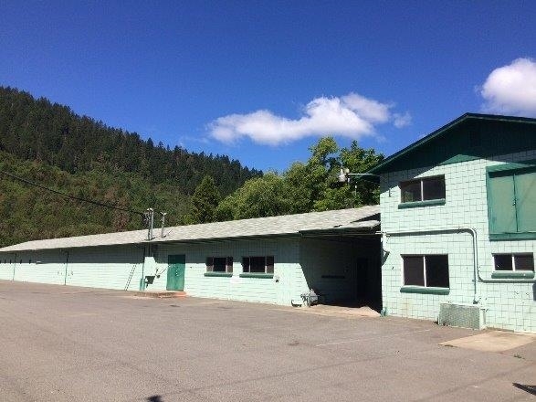 5309 Rogue River Hwy, Rogue River, OR for sale - Primary Photo - Image 1 of 14