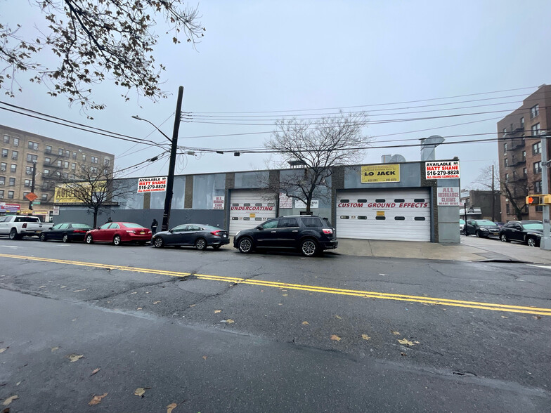 2500 Boston Rd, Bronx, NY for sale - Building Photo - Image 1 of 1