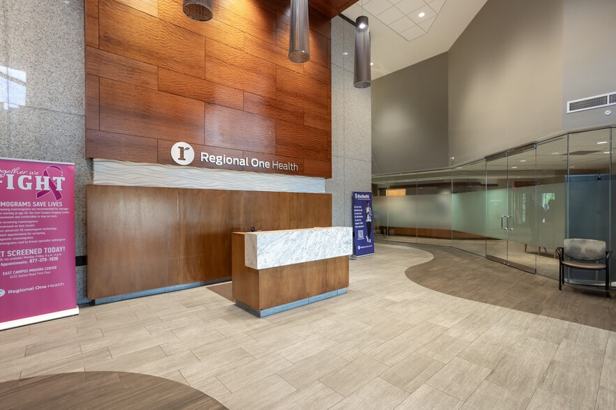 6555 Quince Rd, Memphis, TN for sale - Building Photo - Image 3 of 17