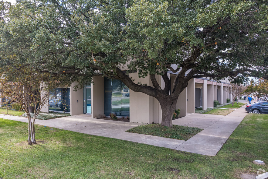 1501 N Plano Rd, Richardson, TX for sale - Primary Photo - Image 1 of 1