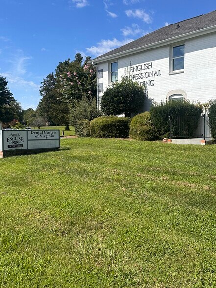 8220 Windmill Watch Dr, Mechanicsville, VA for lease - Building Photo - Image 1 of 3