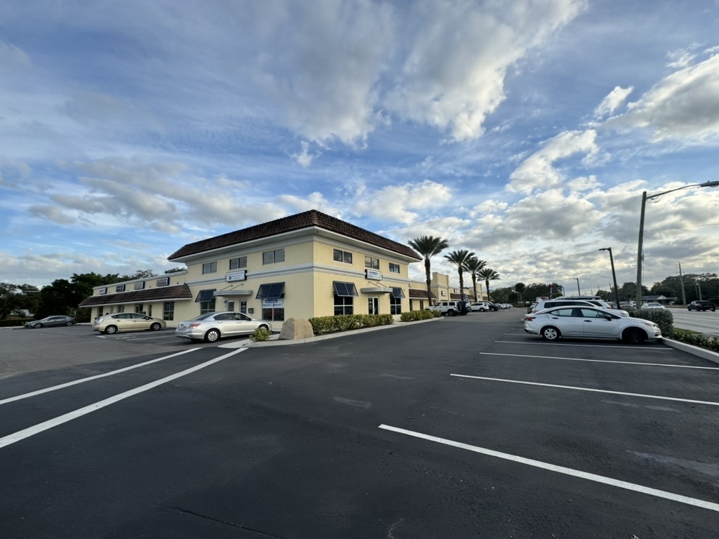 2225-2275 S Babcock St, Melbourne, FL for lease Building Photo- Image 1 of 25