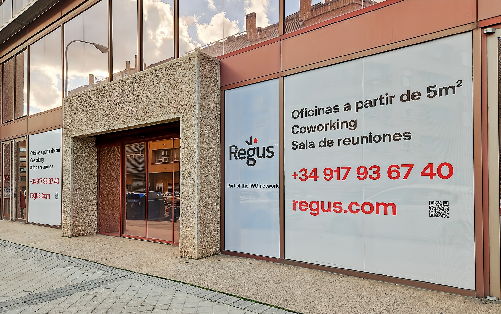 Calle de Juan Ignacio Luca de Tena, 1, Madrid, Madrid for lease Building Photo- Image 1 of 23