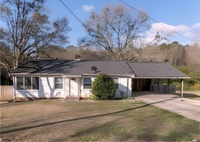 Residential/Commercial Downtown Powder Spring - Commercial Real Estate