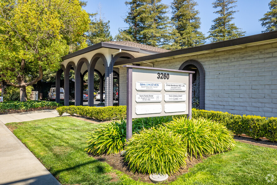 3260 Beard Rd, Napa, CA for lease - Building Photo - Image 3 of 21