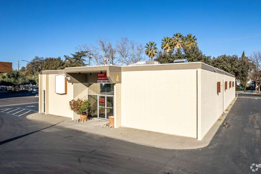 157 Main St, Woodland, CA for lease - Building Photo - Image 2 of 4