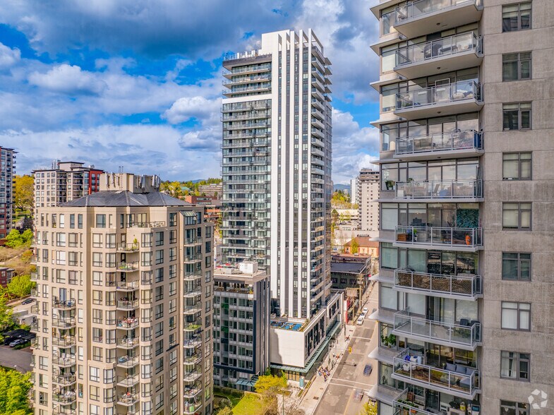 813-823 Carnarvon St, New Westminster, BC for sale - Primary Photo - Image 1 of 1