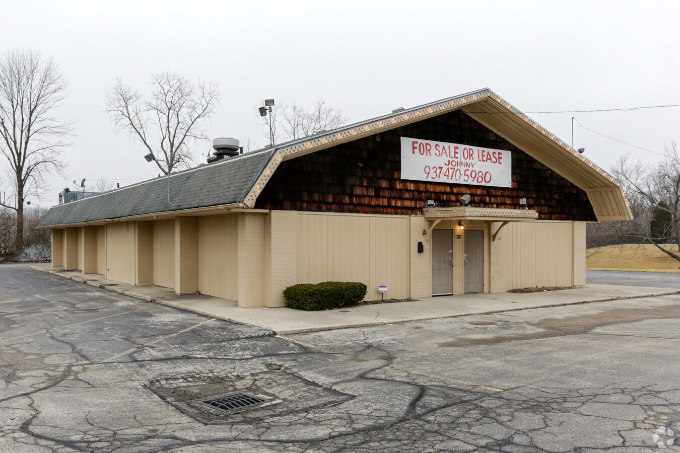 6011 N Dixie Dr, Dayton, OH 45414