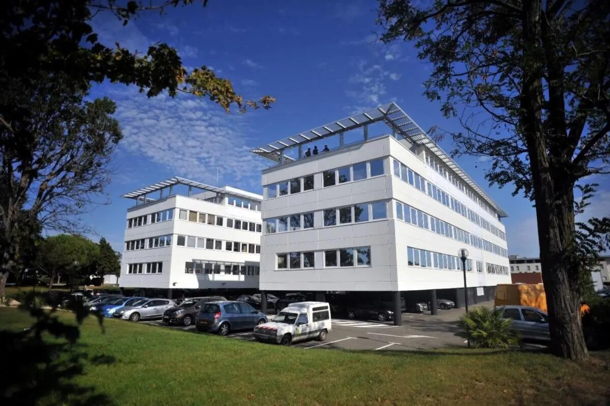 Office in Labège for lease Building Photo- Image 1 of 21