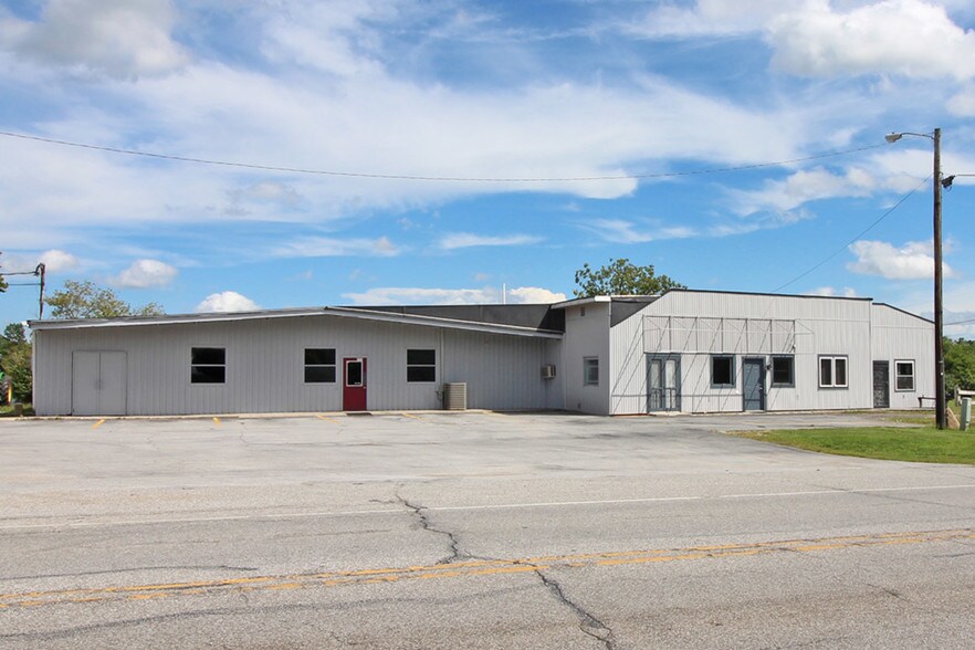 15214 Tonkel Rd, Leo, IN for sale - Building Photo - Image 1 of 1