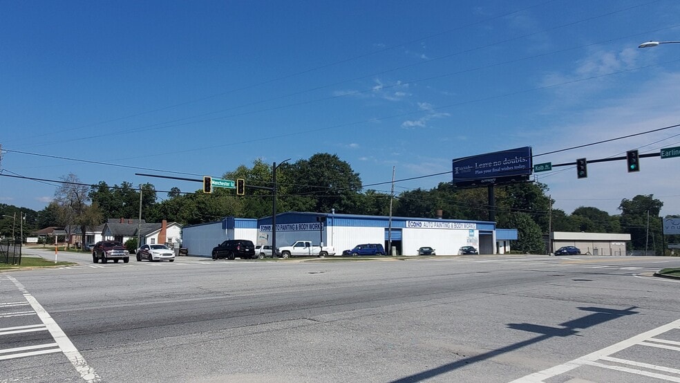 1201 Manchester Expy, Columbus, GA for sale - Building Photo - Image 1 of 4