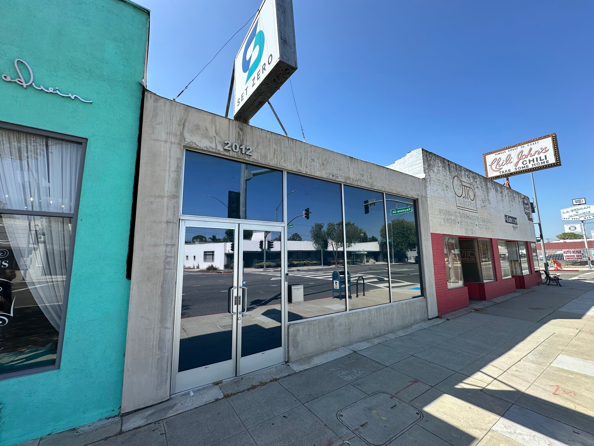 2012 W Burbank Blvd, Burbank, CA for sale Building Photo- Image 1 of 1
