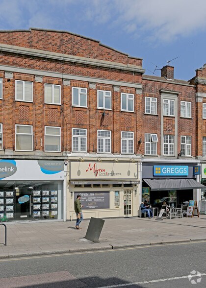 60 Chase Side, London for sale - Primary Photo - Image 1 of 1