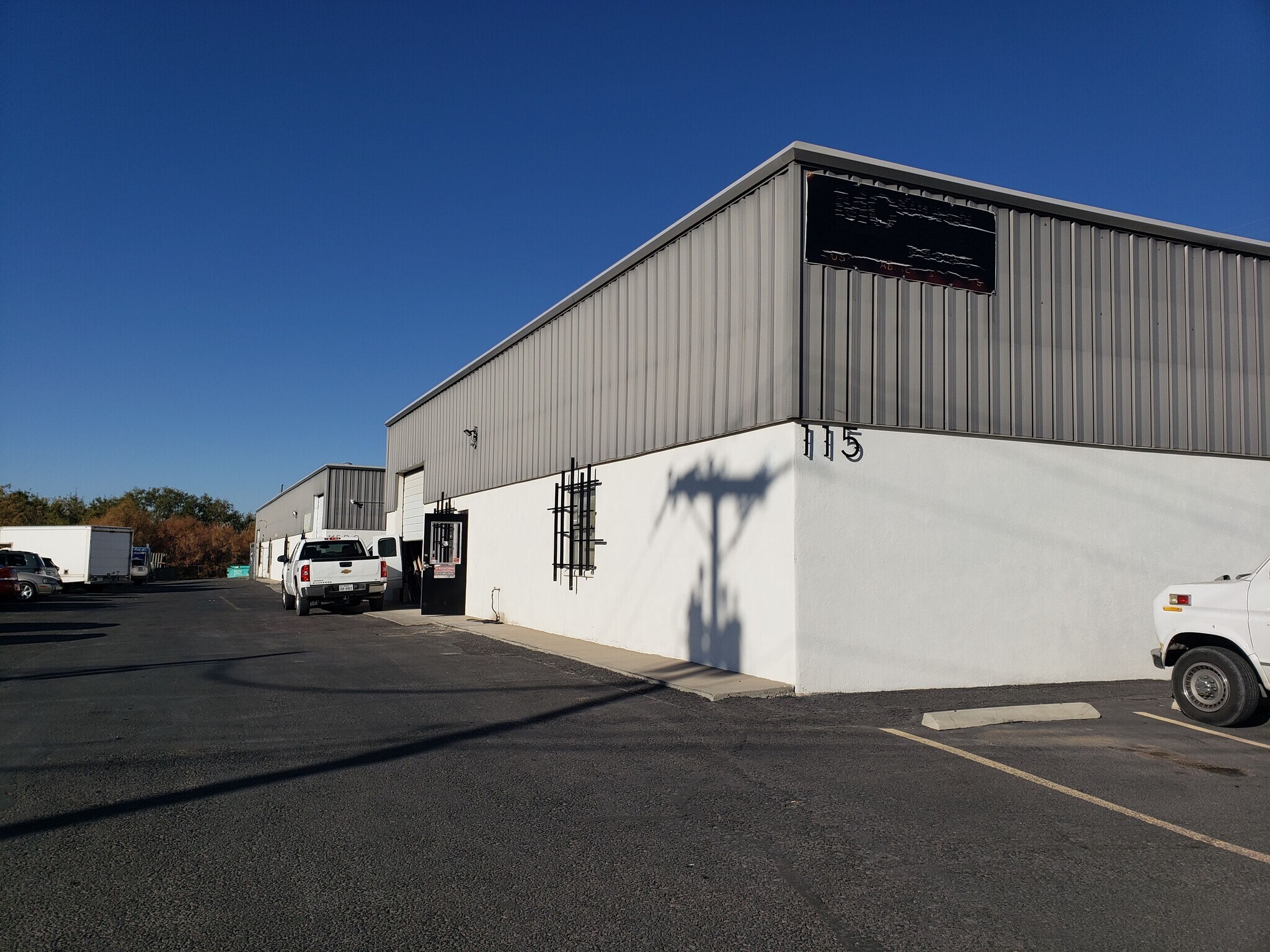 115 Montoya Rd, El Paso, TX for lease Building Photo- Image 1 of 9