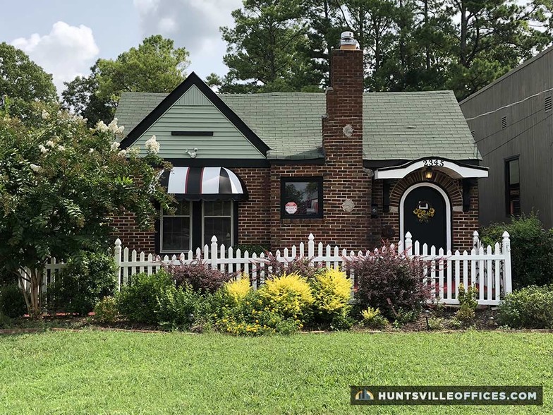 2345 Whitesburg Dr SW, Huntsville, AL 35801