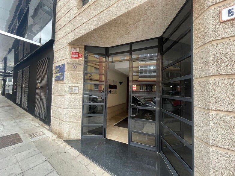 Luis Doreste, 5, Telde, Las Palmas for sale - Building Photo - Image 3 of 26