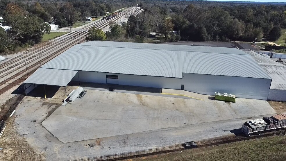 2135 State Line Rd, Flomaton, AL for lease - Building Photo - Image 2 of 6