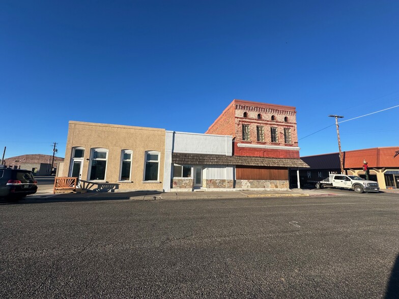 45 N Commerical St, Glenns Ferry, ID for sale - Building Photo - Image 1 of 20